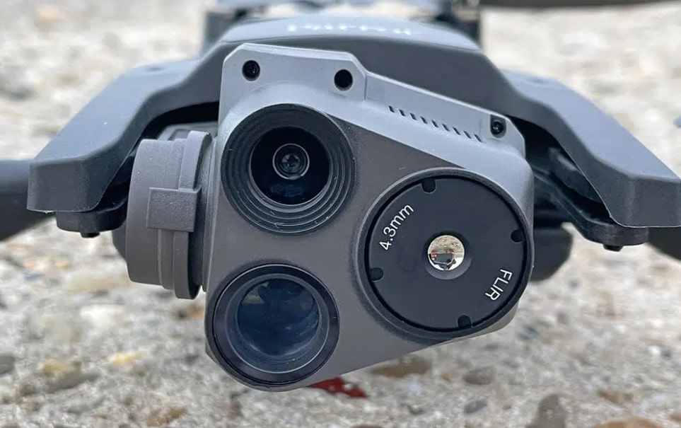 Parrot Anafi USA drone per agenti immobiliari