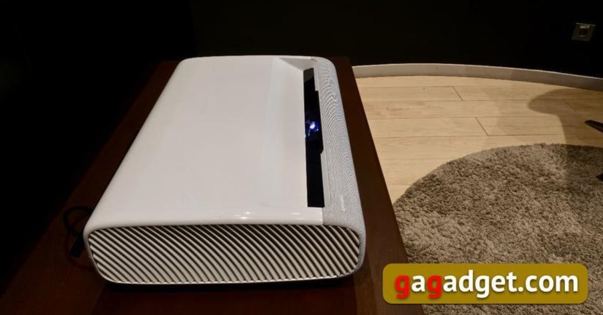 Proiettore SAMSUNG 4K da 130" per home theater