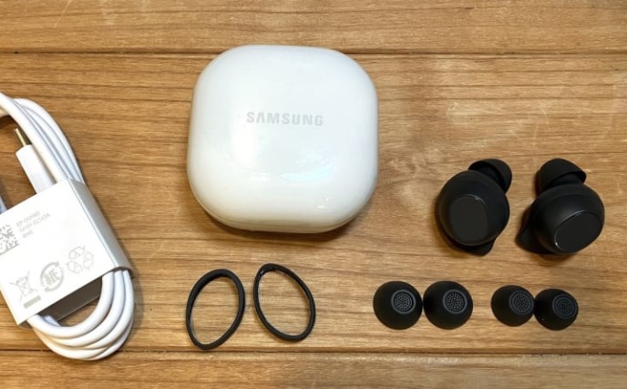 Samsung Galaxy Buds FE: auricolari con traduzione AI