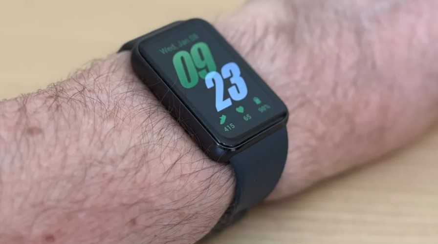 Galaxy Fit 3 contro Band 9