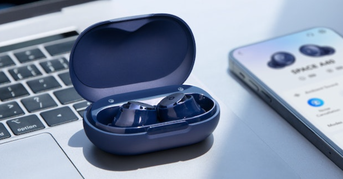 Cuffie Soundcore by Anker Space A40 con cancellazione del rumore in testa