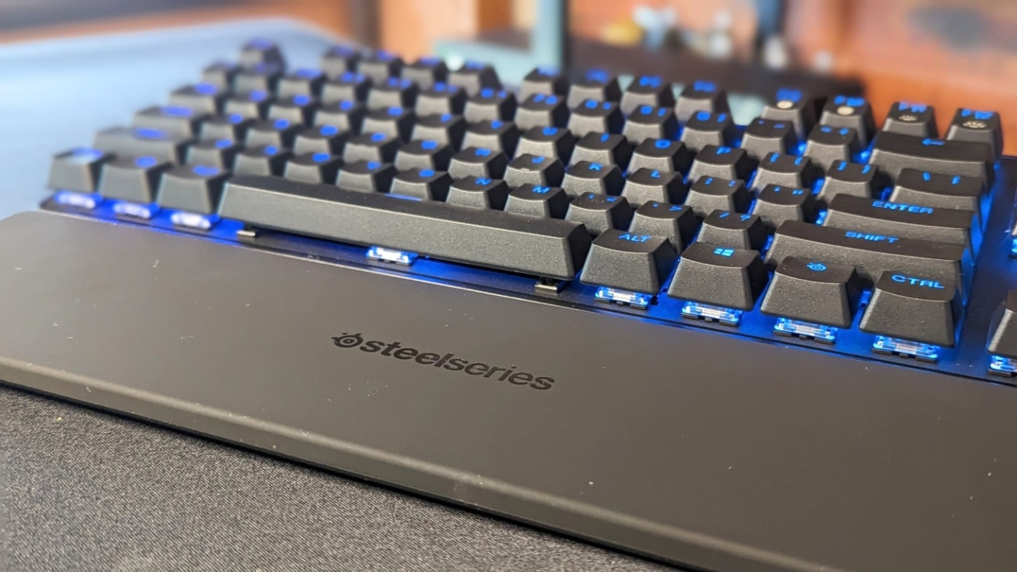 Tastiera da gioco SteelSeries Apex Pro TKL 2.4GHz