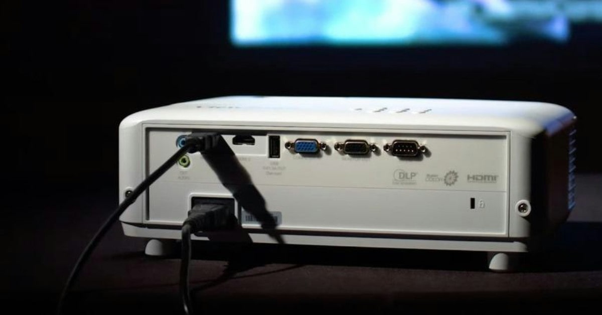 Proiettore a basso rumore ViewSonic PX701HDH