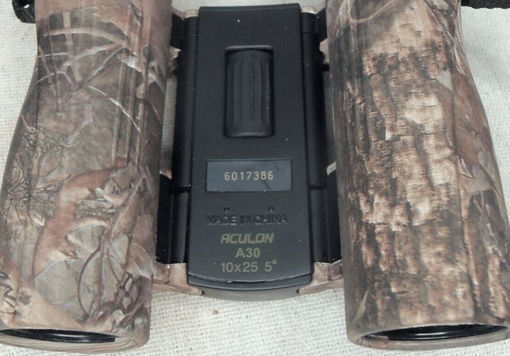 Binocolo economico Nikon ACULON A30 10x25