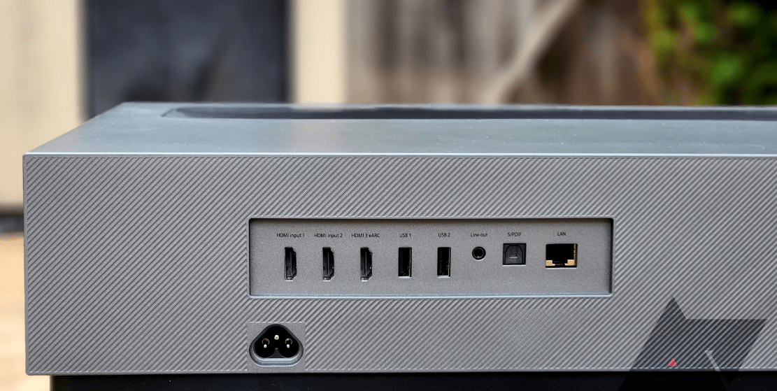 confronto LTV-3500 Pro vs Theater