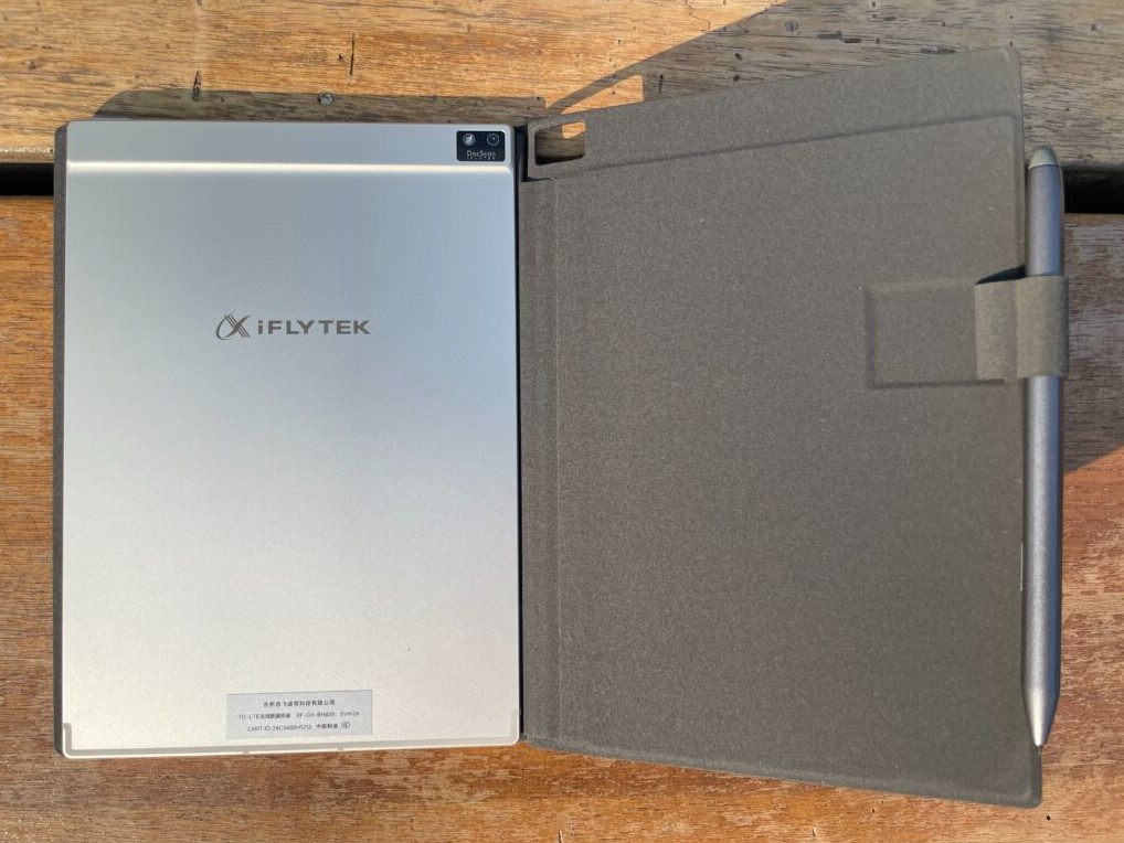 Tablet e-ink iFLYTEK AINOTE Air 2 per prendere appunti