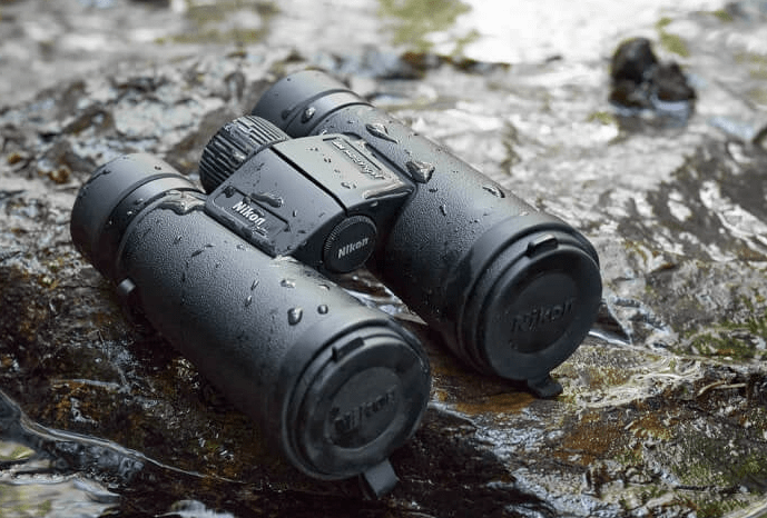 Binocolo antiappannamento Nikon Monarch M7 10x42