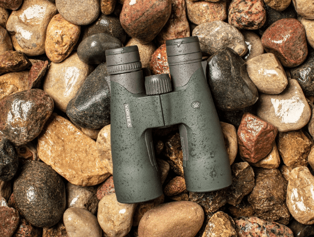 Binocolo astronomico Vortex Razor UHD 18X56