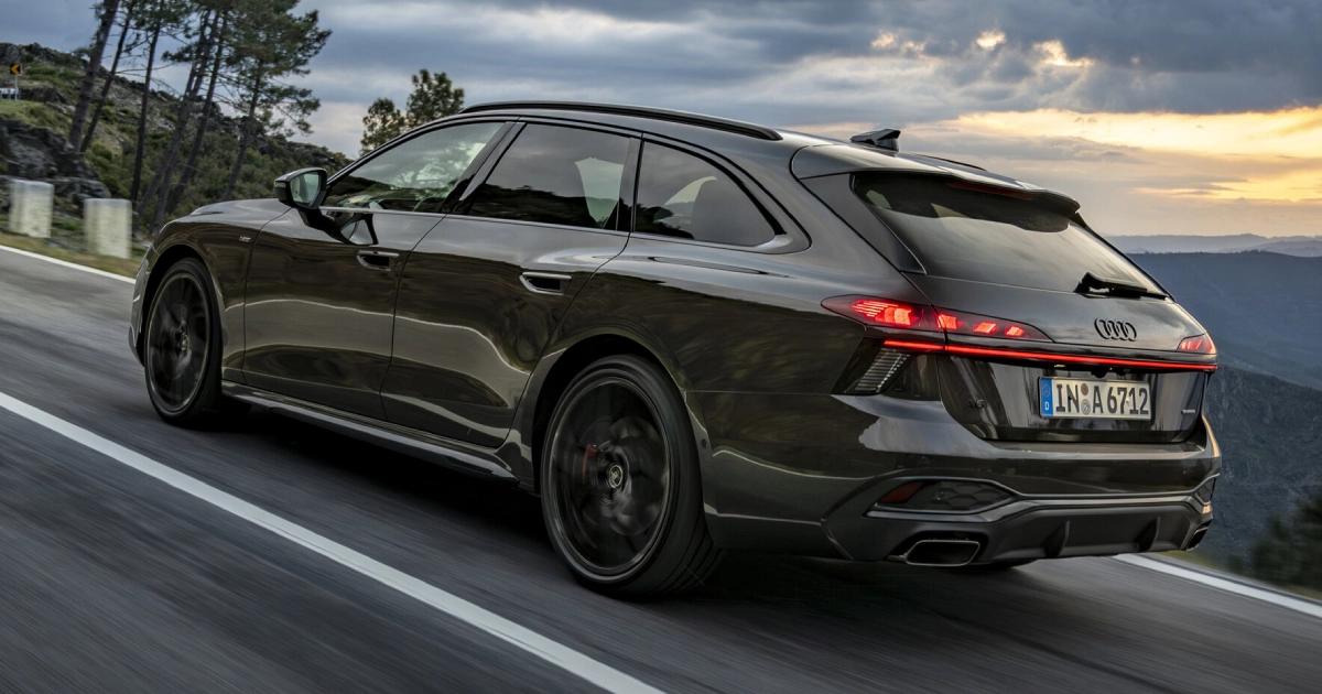 Audi A6 Avant: Innovazione ed Eleganza su Ruote per gli Appassionati di Tecnologia