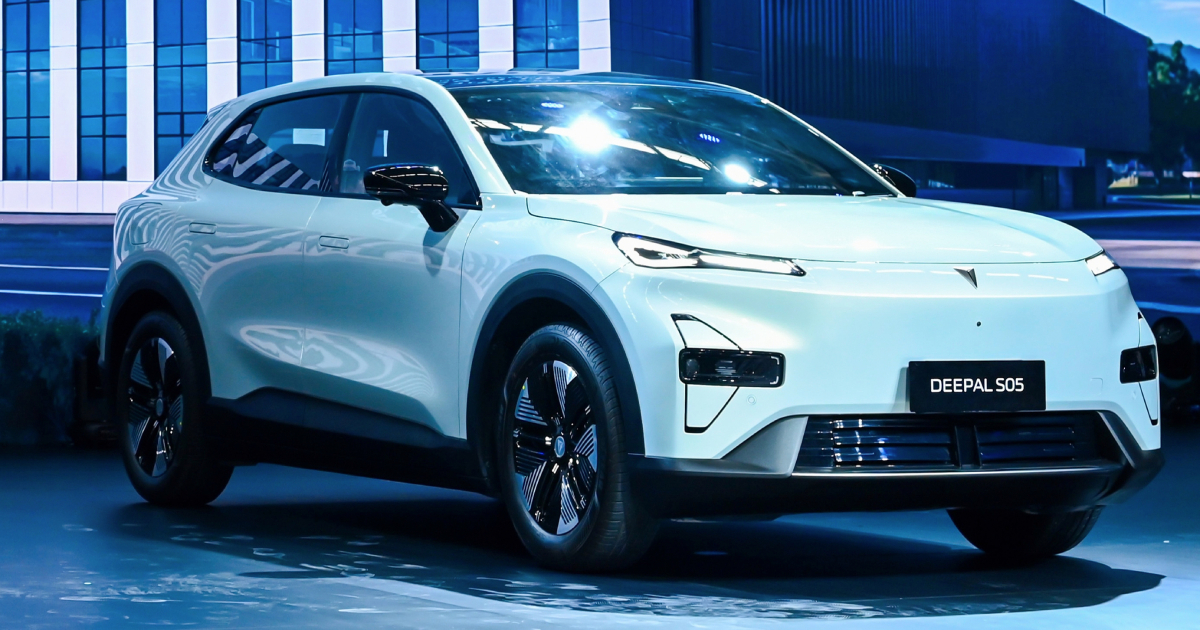 Deepal S05 decolla in Thailandia: inaugurazione dello stabilimento Changan Debutto leggendario: Come il crossover Deepal S05 ha conquistato la Thailandia all'inaugurazione dello stabilimento Changan