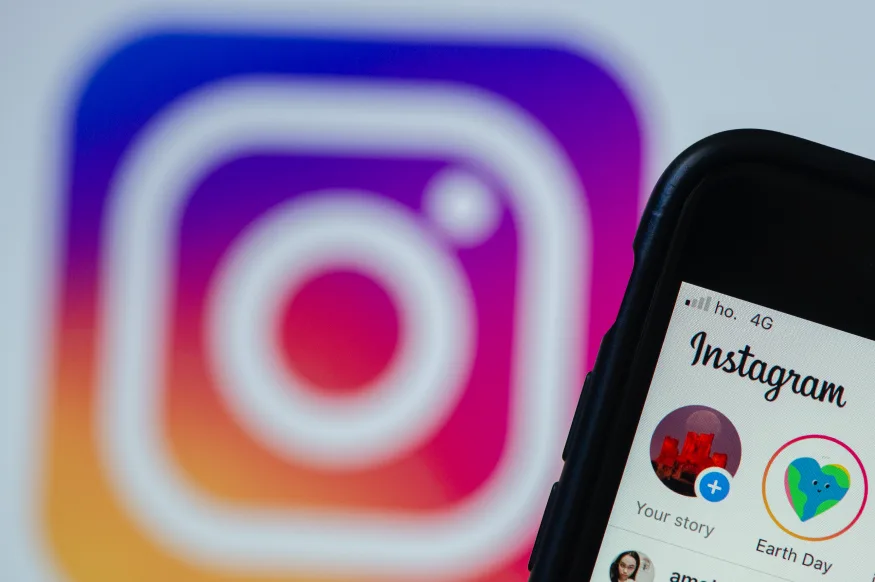 Instagram sta lavorando alla creazione di tag per i post "generati dall'intelligenza artificiale".