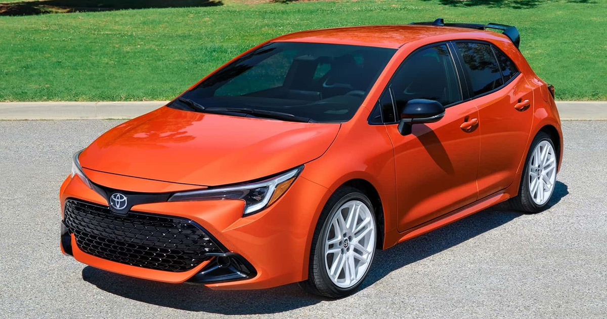 Toyota Rivitalizza il Classico Corolla con l'Edizione Speciale FX Scopri la Nuova Edizione Toyota Corolla FX: Innovazione e Stile in Movimento