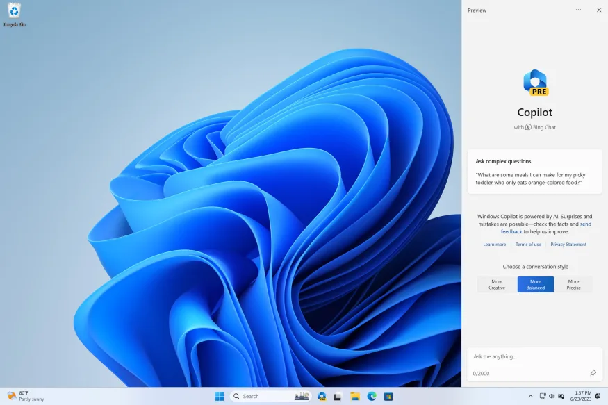 Microsoft ha aperto l'accesso a Windows Copilot ai partecipanti al programma Insider Preview nel canale Beta. Microsoft ha aperto l'accesso a Windows Copilot ai partecipanti al programma Insider Preview nel canale Beta.