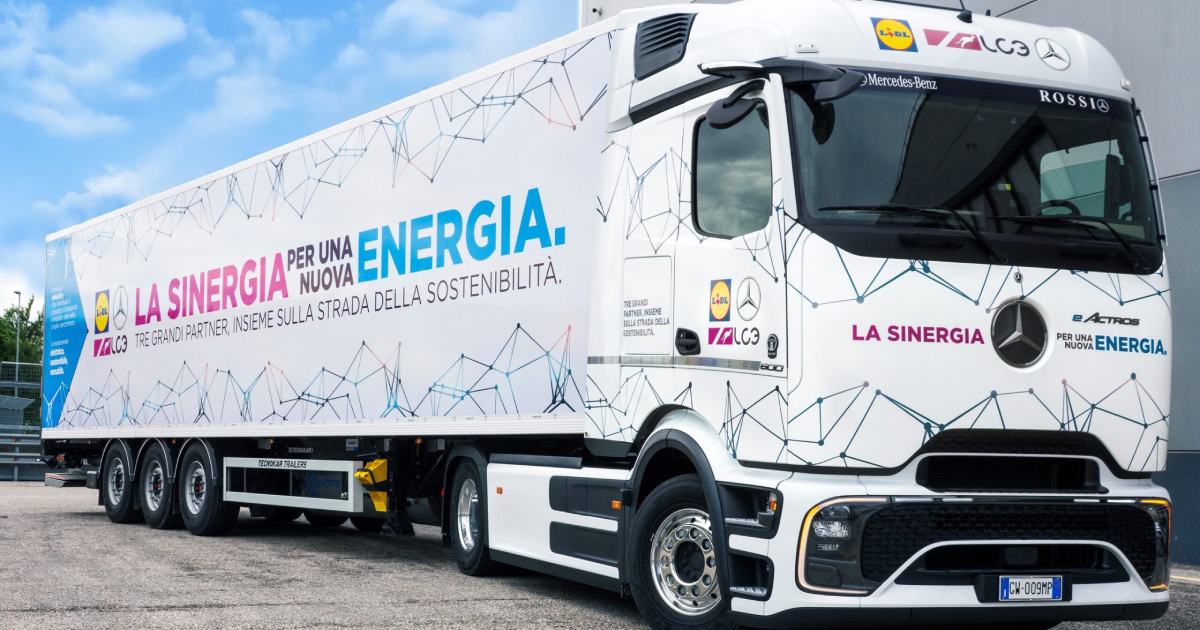 La catena ha allargato le sue ali elettroniche: il nuovo eActros 600 da Lidl Italia Mercedes-Benz eActros 600: Futuro Elettrico per Lidl Italia