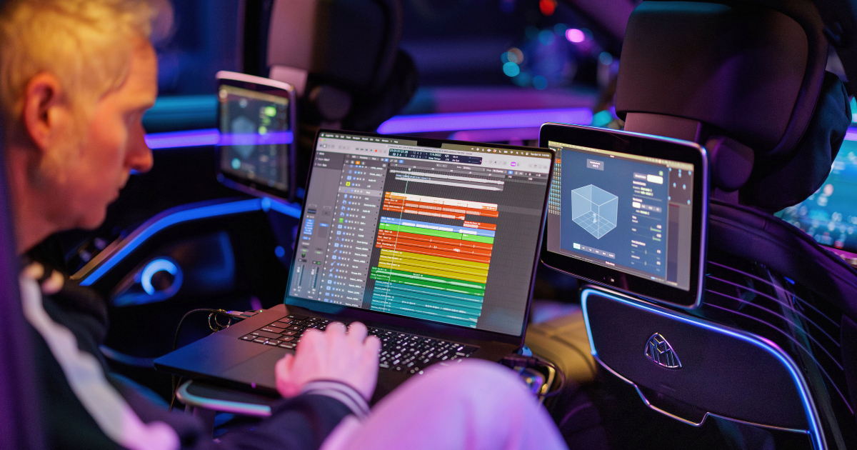 "Crafted in a Mercedes": Personalizzazione al centro della tecnologia futura Innovazioni di Mercedes: una nuova visione del concetto "Crafted in a Mercedes"
