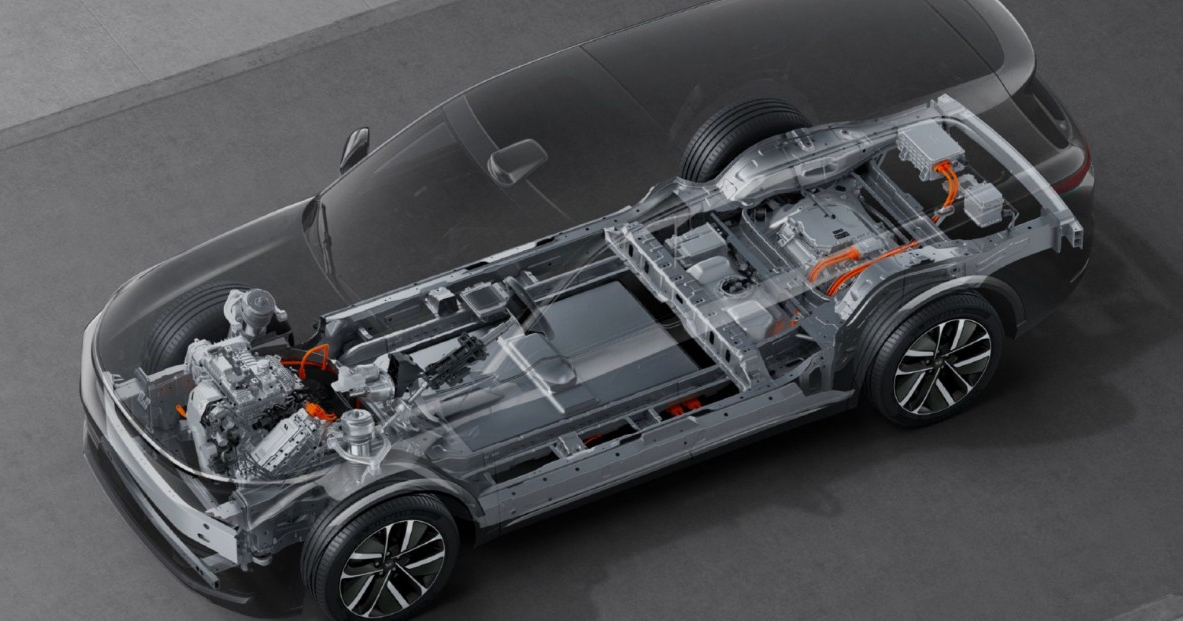 Migliori soluzioni per ibridi: uno studio approfondito del Li Auto L9 Uno sguardo all'interno: l'estetica lussuosa del SUV premium Li Auto L9