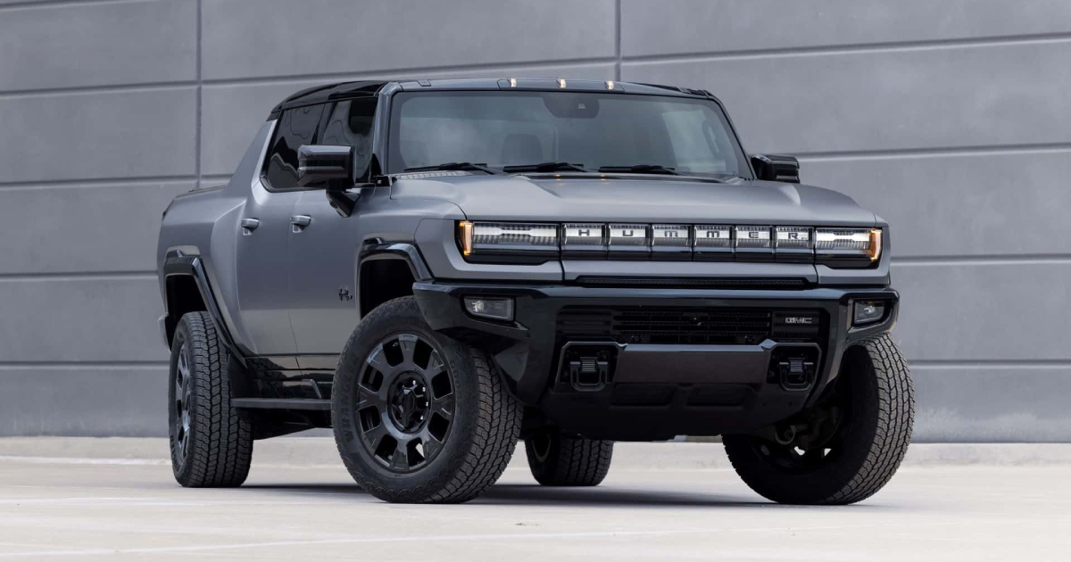 Da Ingranaggio di Combustione a Eco-Campione: L'Evoluzione del GMC Hummer GMC Hummer EV: La Bestia Iconica Rinasce come un Giocattolo Elettrico