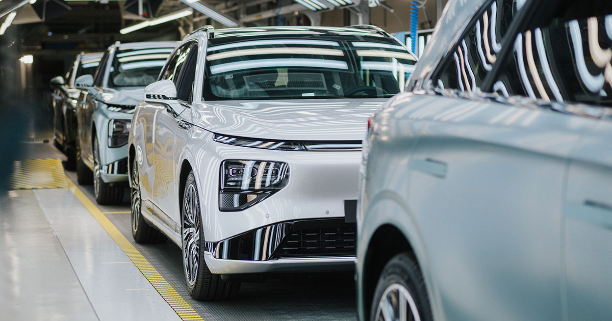 Xpeng si unisce a Magna per produrre auto elettriche: dettagli del nuovo progetto in Austria Xpeng e Magna: nuova cooperazione nella produzione di auto elettriche in Austria