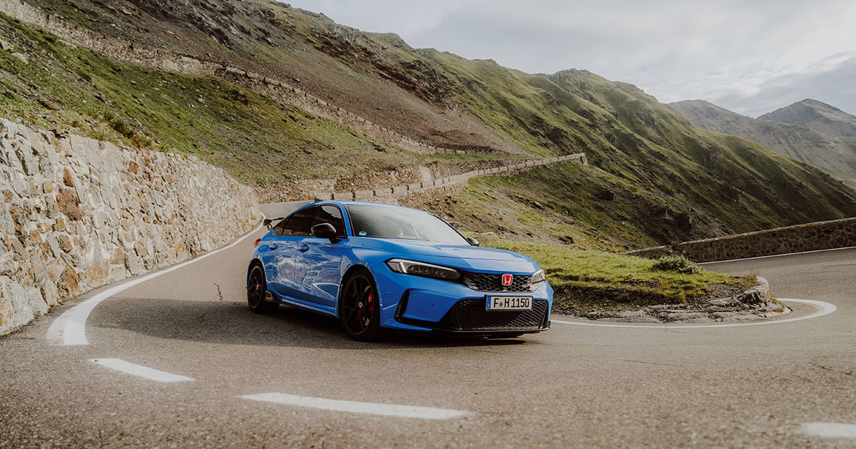 Prova su strada ad alta quota: Honda Civic Type R (FL5) sulle serpentine dello Stelvio