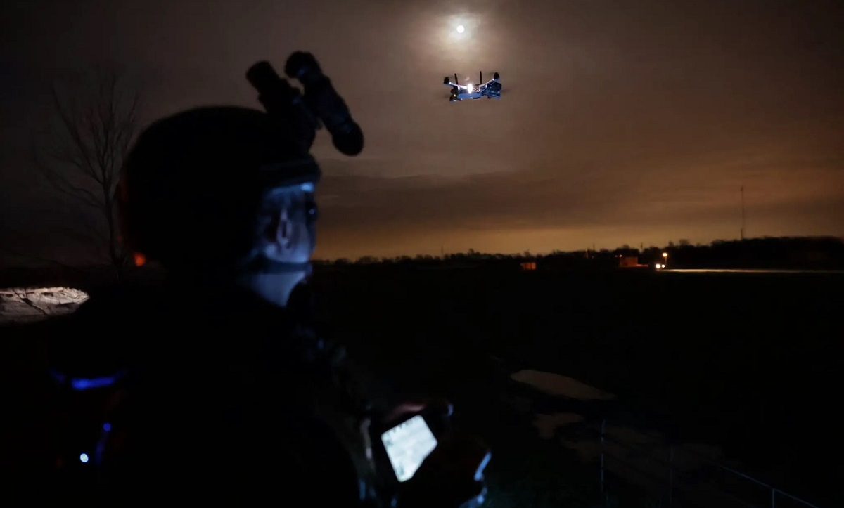 L'aeronautica militare statunitense ha stanziato 2,6 milioni di dollari per l'acquisto di 172 quadcopter Teal 2, i primi droni al mondo dotati del sistema di imaging termico FLIR Hadron 640R di Teledyne.