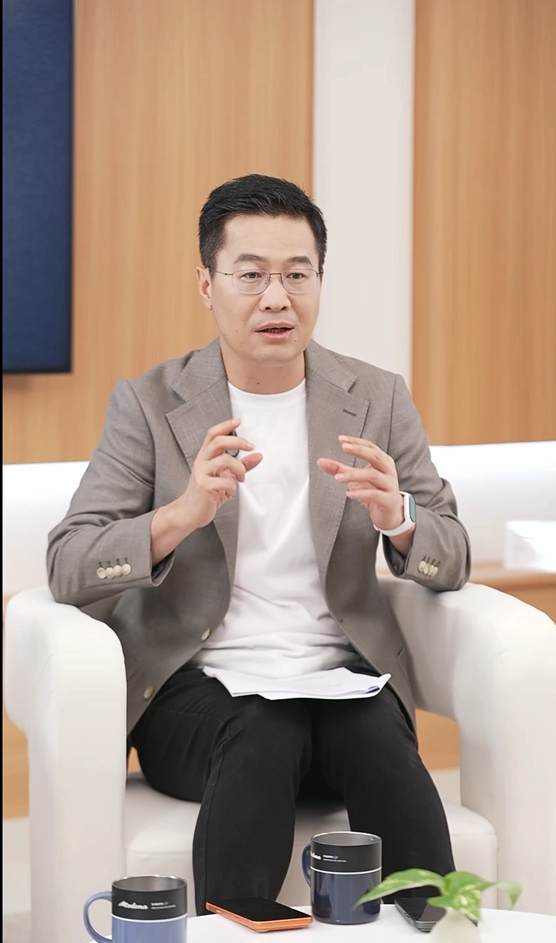 Lu Weibin: Sviluppi innovativi all'incrocio tra tecnologia e scienza
