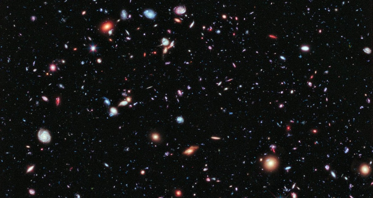 E' ufficiale: le Maisie sono una delle galassie più antiche dell'universo, apparse 390 milioni di anni dopo il Big Bang. E' ufficiale: le Maisie sono una delle galassie più antiche dell'universo, apparse 390 milioni di anni dopo il Big Bang.