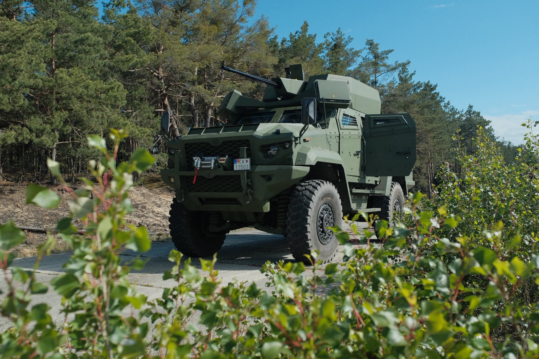 Come funziona il sistema di difesa aerea Wolf 25 AD: tecnologie future in azione Una nuova era della difesa aerea: Introduzione al sistema di difesa aerea Wolf 25 AD
