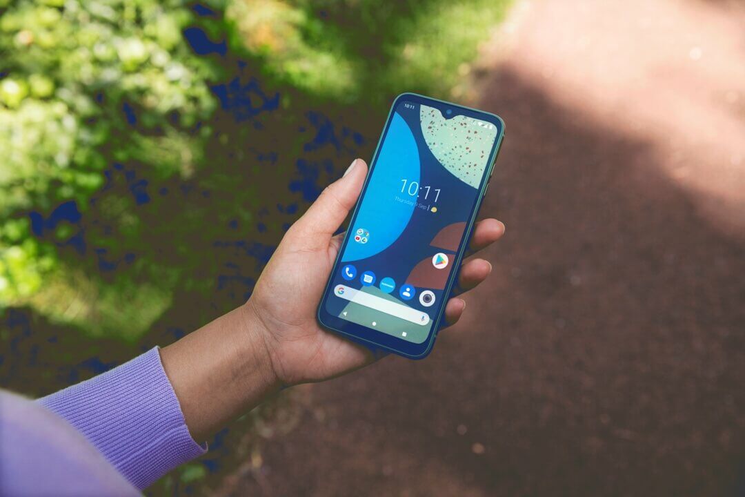 Onestamente sugli aggiornamenti: Fairphone 4 rimane rilevante da Android 13 a 15 Fairphone 4: Affidabilità nel mondo degli aggiornamenti - da Android 13 a 15