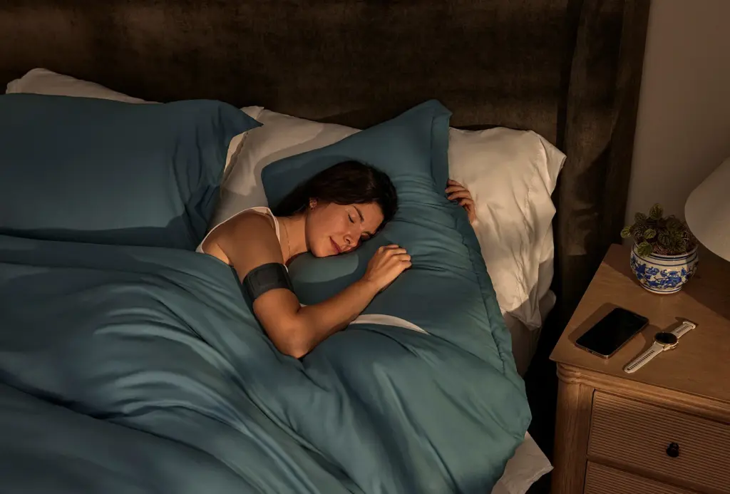 I sogni geek diventano realtà con il Garmin Index Sleep Monitor - minimalismo e comfort Garmin Index Sleep Monitor: Tracker per un monitoraggio del sonno confortevole