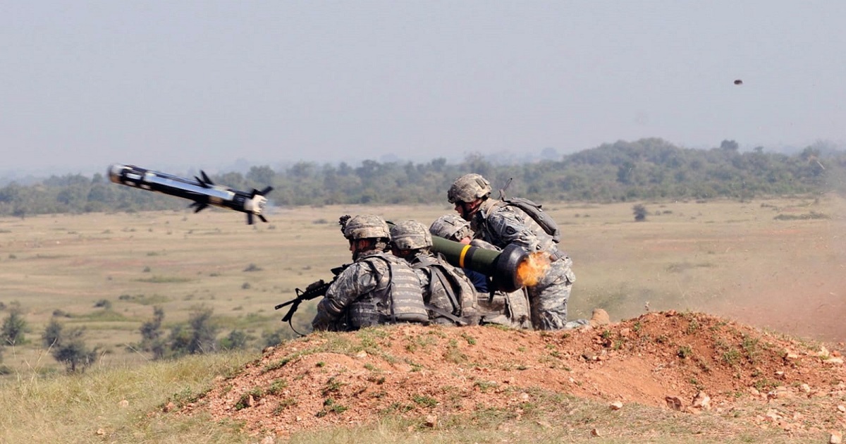 Raytheon aggiorna il Javelin e prolunga la vita utile del sistema missilistico anticarro di 30 anni Raytheon aggiorna il Javelin e prolunga la vita utile del sistema missilistico anticarro di 30 anni