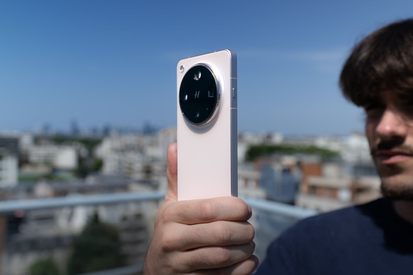 Scopri l'OPPO Find X8 Ultra: Innovazione e Tecnologia a portata di mano