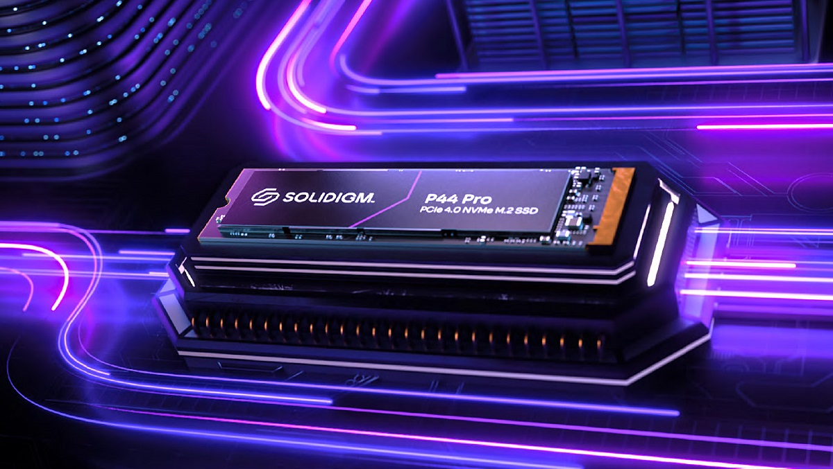 Solidigm presenta: il futuro degli SSD ad alta velocità è qui! Solidigm: Una nuova era della tecnologia SSD all'orizzonte