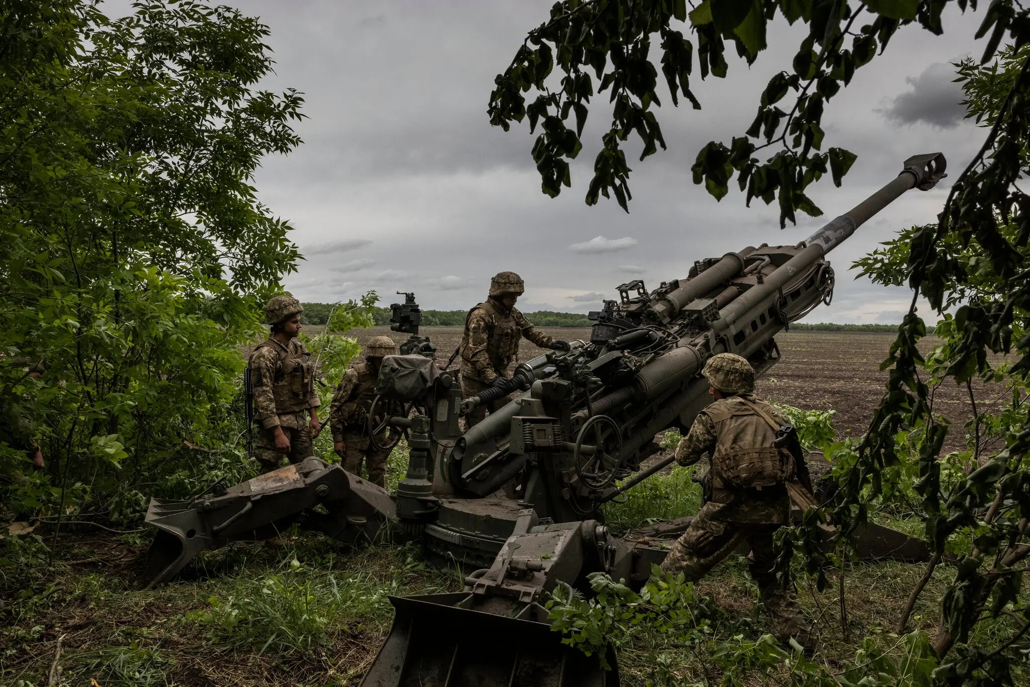 Fino a 50.000 colpi al giorno: un giorno di guerra in Ucraina equivale a un mese in Afghanistan in termini di quantità di artiglieria utilizzata - NYT Fino a 50.000 colpi al giorno: un giorno di guerra in Ucraina equivale a un mese in Afghanistan in termini di quantità di artiglieria utilizzata - NYT