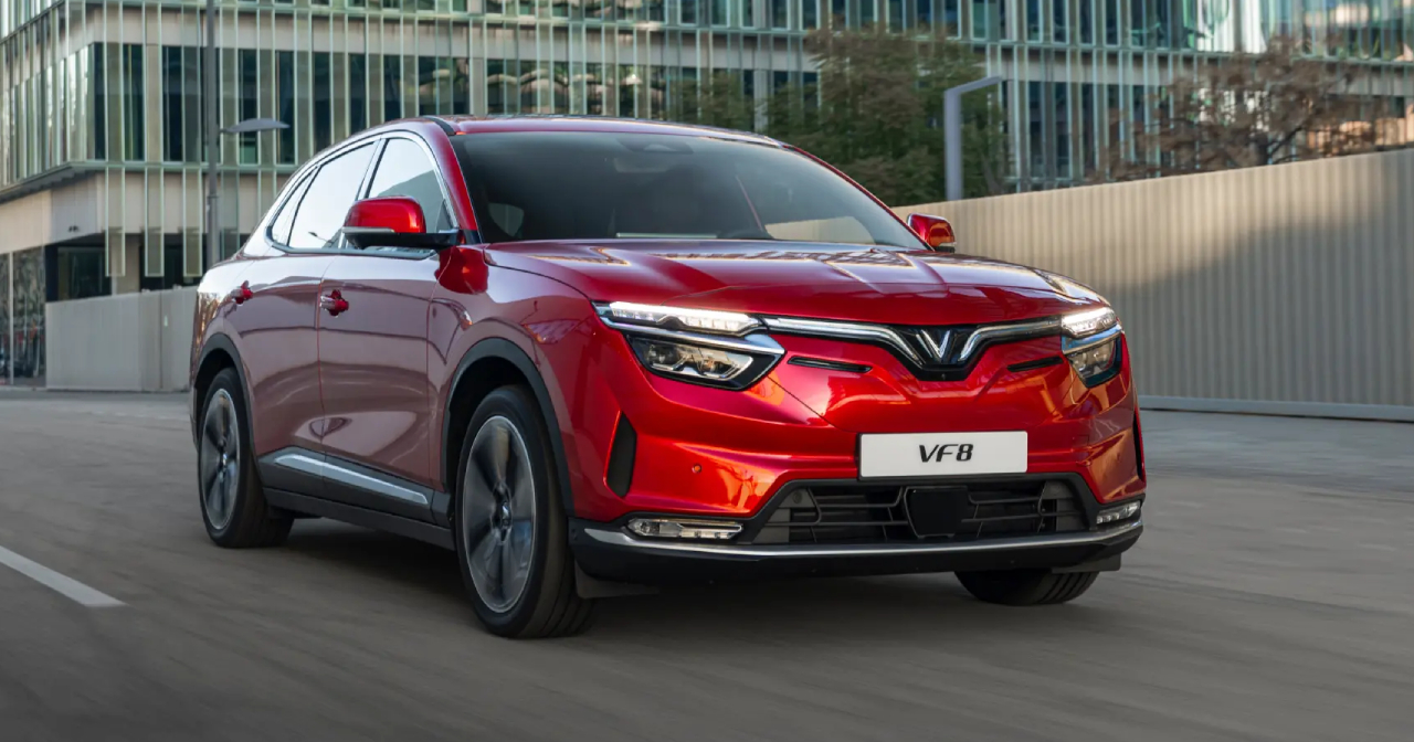 VinFast VF8: passo audace del Vietnam nel mercato dei veicoli elettrici VinFast VF8: nuovo contendente nell'arena dei veicoli elettrici