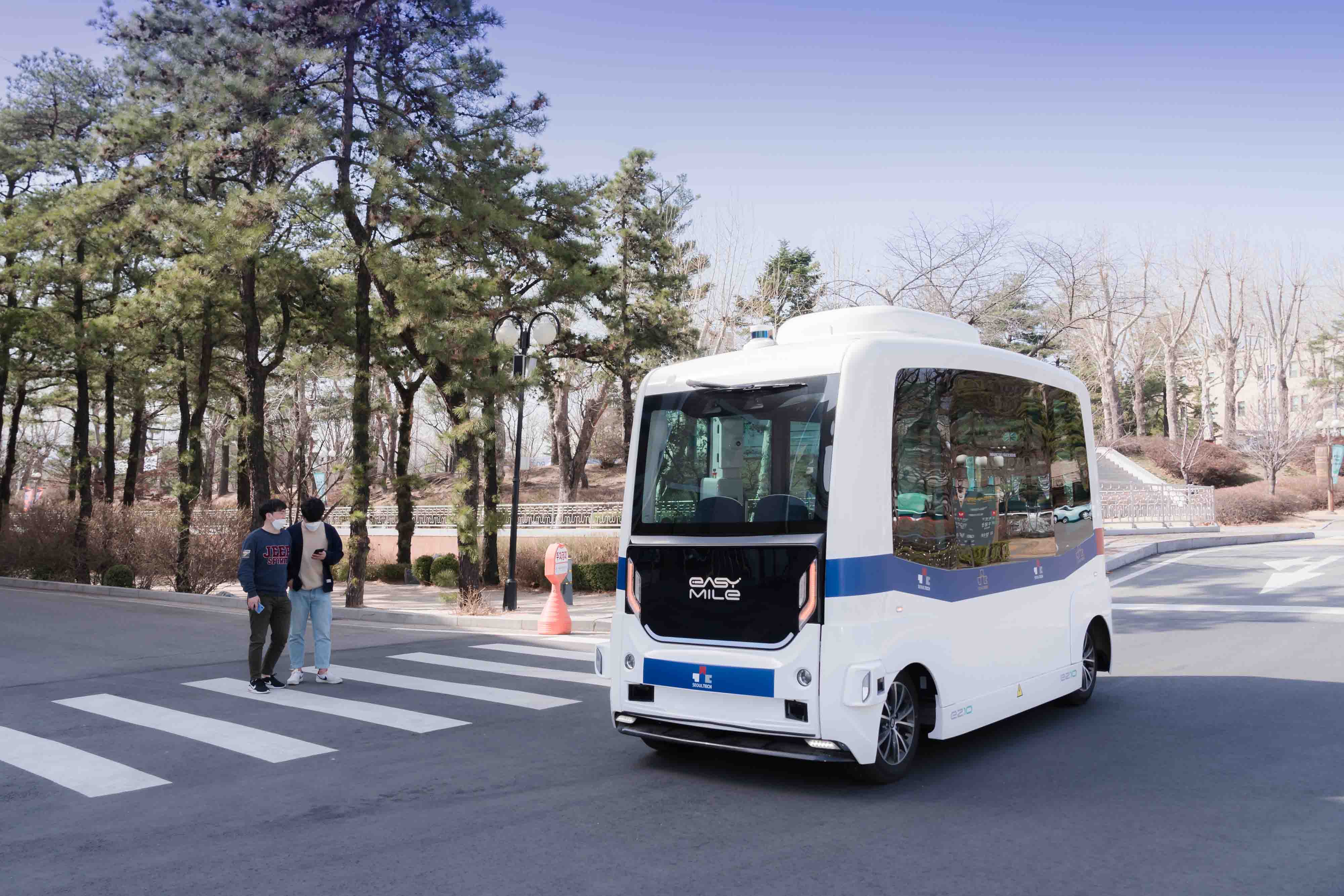 Nel 2025 la Corea del Sud lancerà il trasporto di passeggeri con autobus senza pilota e nel 2040 il trasporto via pipeline. Nel 2025 la Corea del Sud lancerà il trasporto di passeggeri con autobus senza pilota e nel 2040 il trasporto via pipeline.