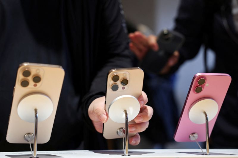 La rivoluzione degli sconti: Come i sussidi cinesi stanno influenzando il mercato globale Sussidi cinesi: Come il supporto nazionale sta cambiando le regole del gioco nel mercato tecnologico