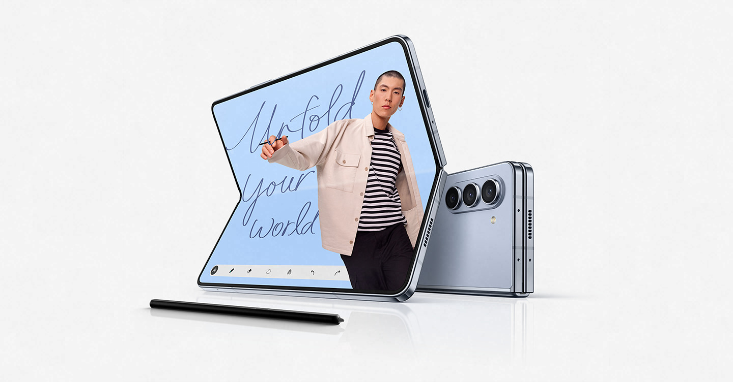 Balzo da flagship: Samsung aggiorna il Galaxy Z Fold 5 ad Android 16 Samsung apre la strada ad Android 16 per Galaxy Z Fold 5