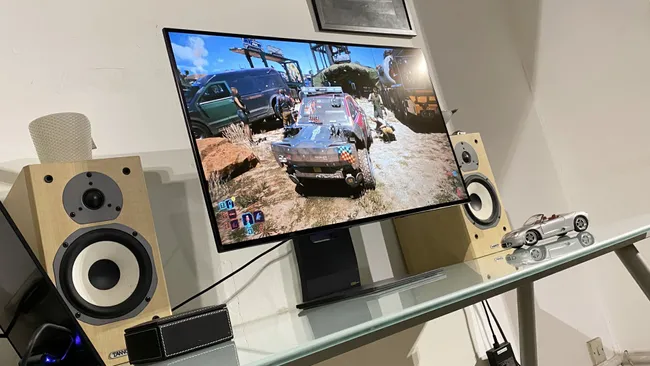 Perché i monitor OLED stanno conquistando il mercato: analisi della domanda e della tecnologia