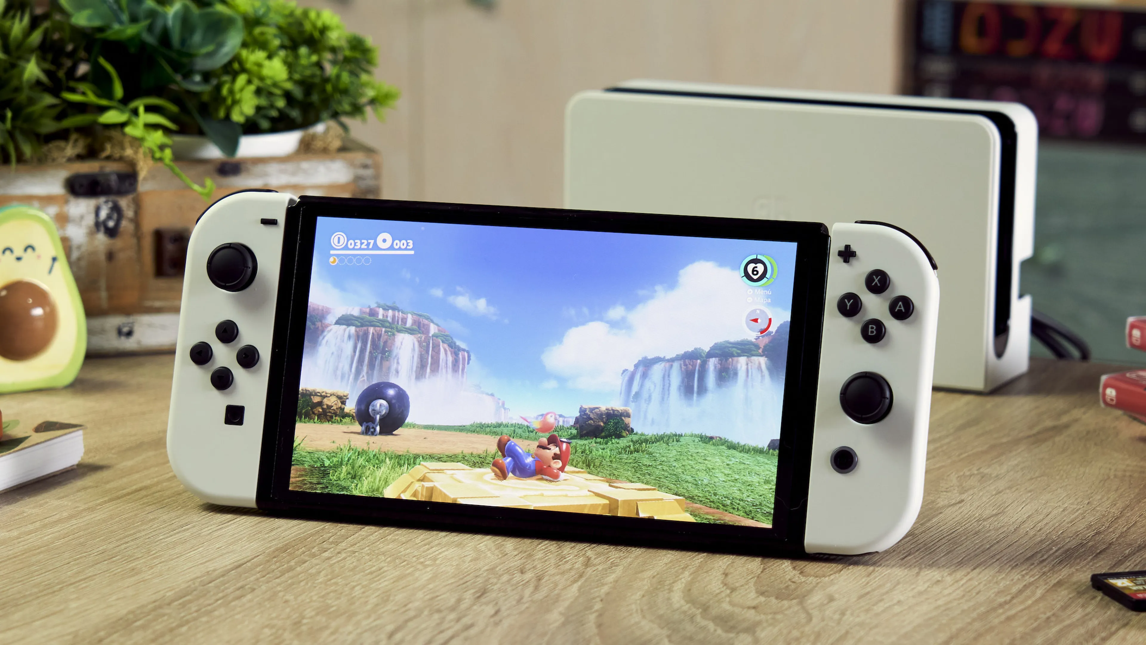 Nintendo Switch con display OLED: vale la pena aggiornare? Nintendo Switch OLED: un nuovo sguardo alla console classica