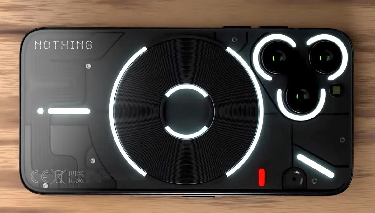 Nothing Phone (3): smartphone rivoluzionario avvicina la realtà e il futuro Prima occhiata al Nothing Phone (3): design unico trapelato online