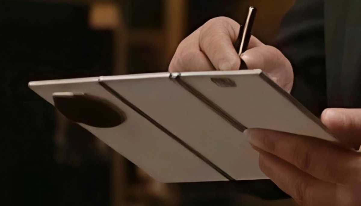 Huawei Mate XTs: Spingere i confini nella flessibilità degli smartphone Huawei Mate XTs: Svelare il futuro della tecnologia pieghevole