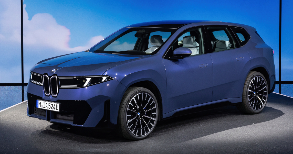 BMW iX3: Rivoluzionare la Strada con Precisione Elettrica BMW iX3: Una Esplorazione Approfondita dell'Evoluzione Elettrica di un Classico