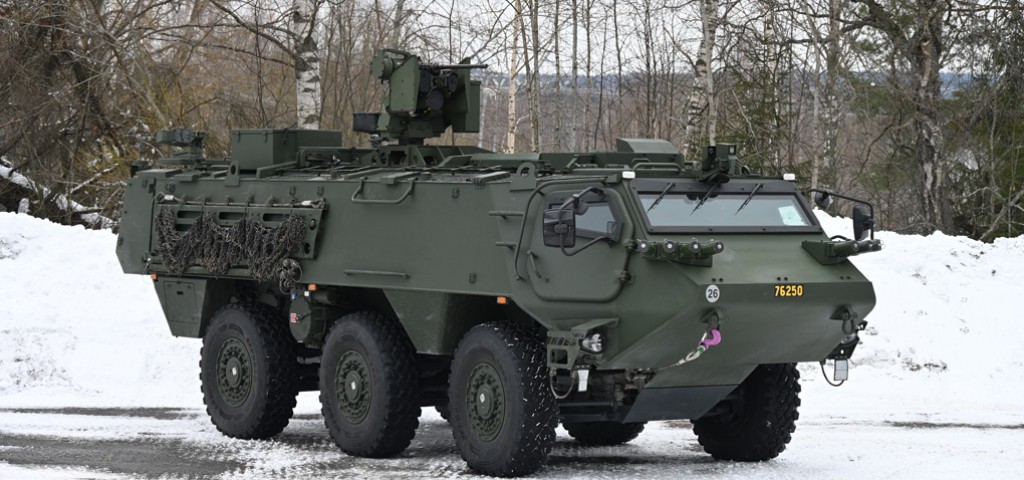 Patria 6x6: una nuova generazione di mobilità e protezione Innovazioni in azione: Recensione del veicolo blindato Patria 6x6