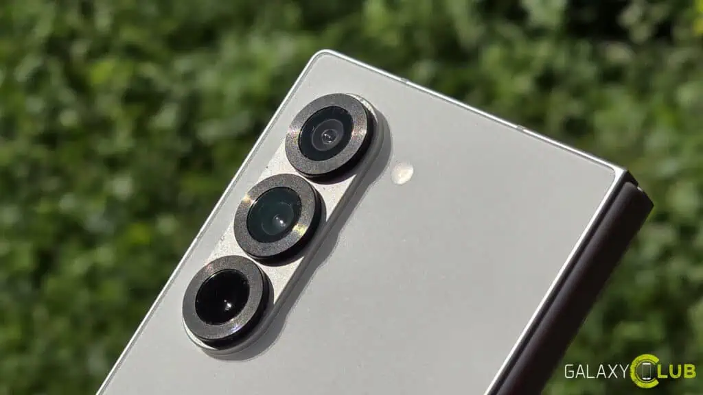 Galaxy Fold 7: nuove frontiere della fotografia con una fotocamera da 200MP Galaxy Fold 7: fotocamera da 200MP con sensore rivoluzionario