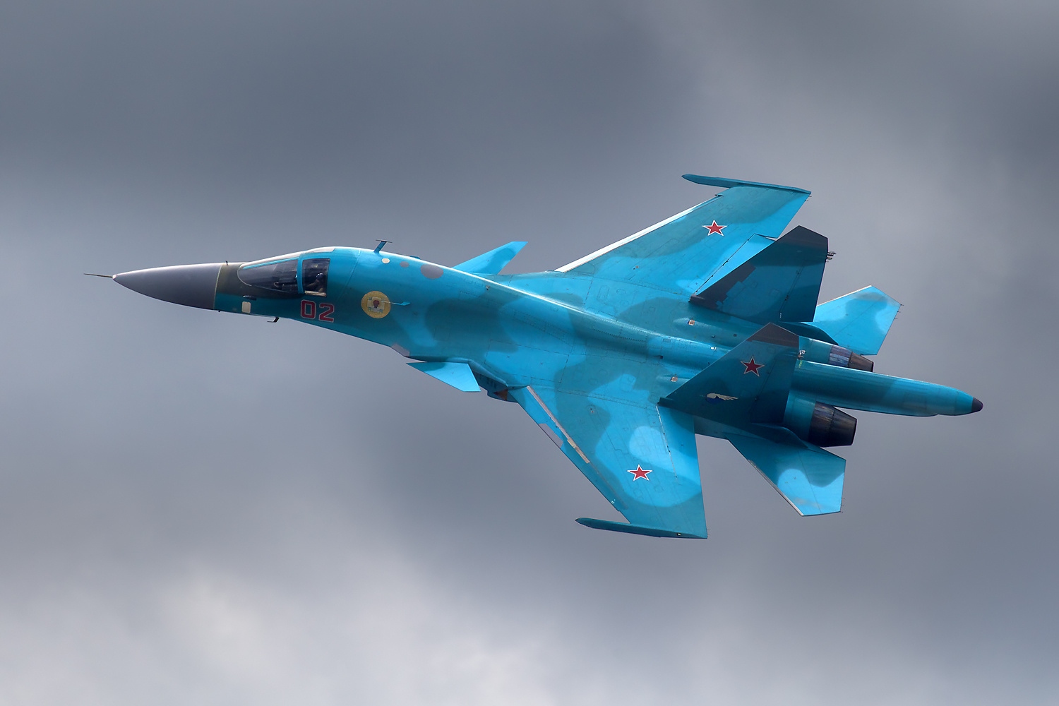 Un approfondimento sulle capacità del Su-34 Esplorando il Su-34: il temibile caccia d'attacco della Russia