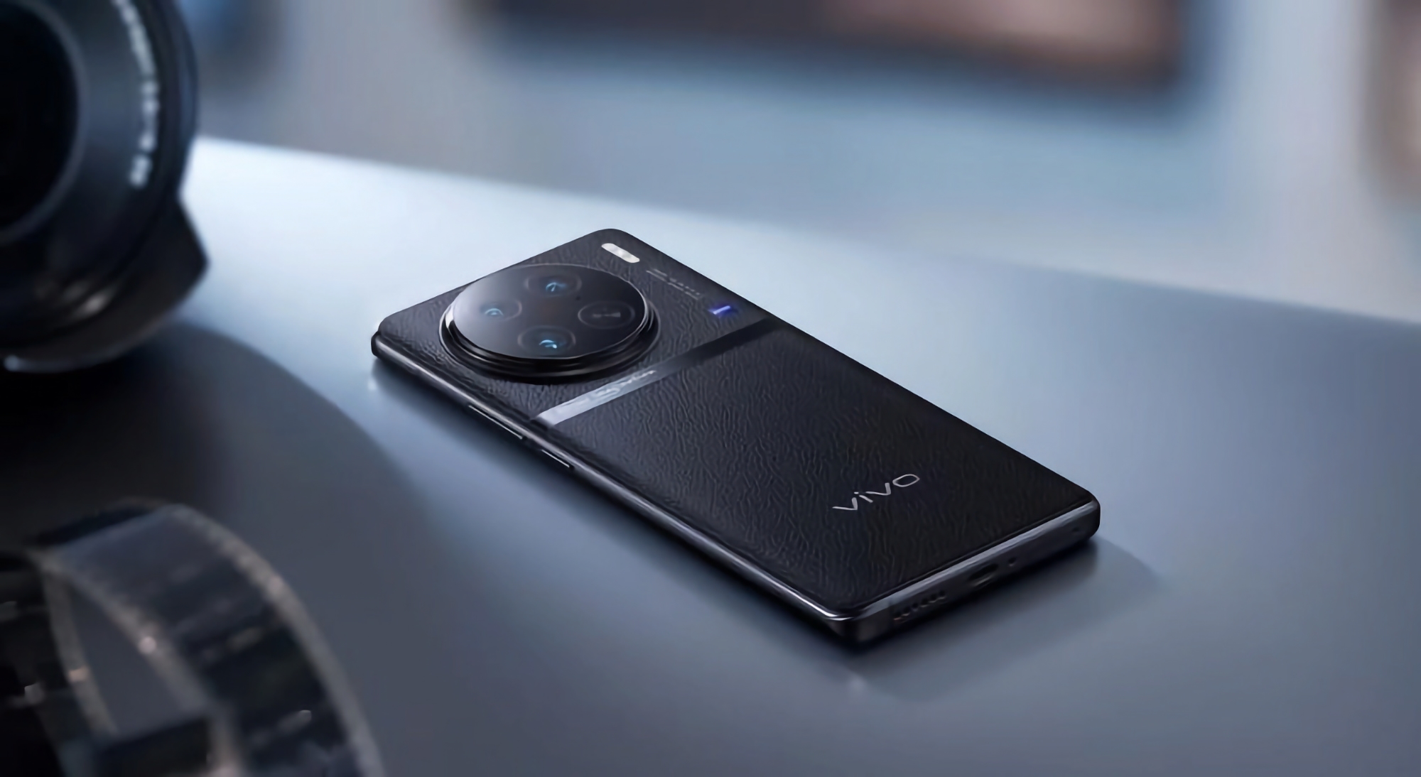 Rumor: l'ammiraglia vivo X100 Pro+ avrà un'apertura variabile e un teleobiettivo da 200 MP Rumor: l'ammiraglia vivo X100 Pro+ avrà un'apertura variabile e un teleobiettivo da 200 MP