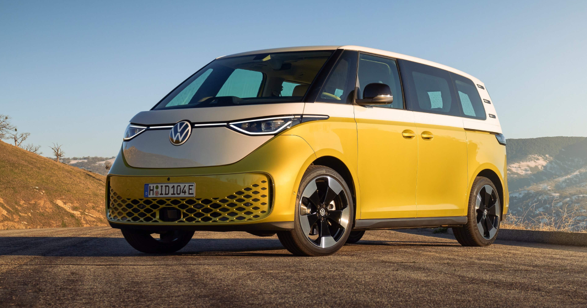 Rivivere un classico: Volkswagen ID Buzz guida verso il futuro del trasporto pulito Volkswagen ID Buzz: Il leggendario Kombi reinventato per l'era elettrica