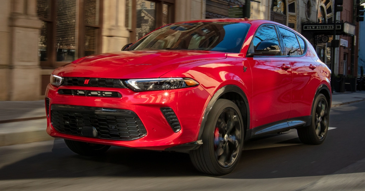 Dodge Hornet: Un nuovo arrivato 'caldo' nel colore Hot Tamale