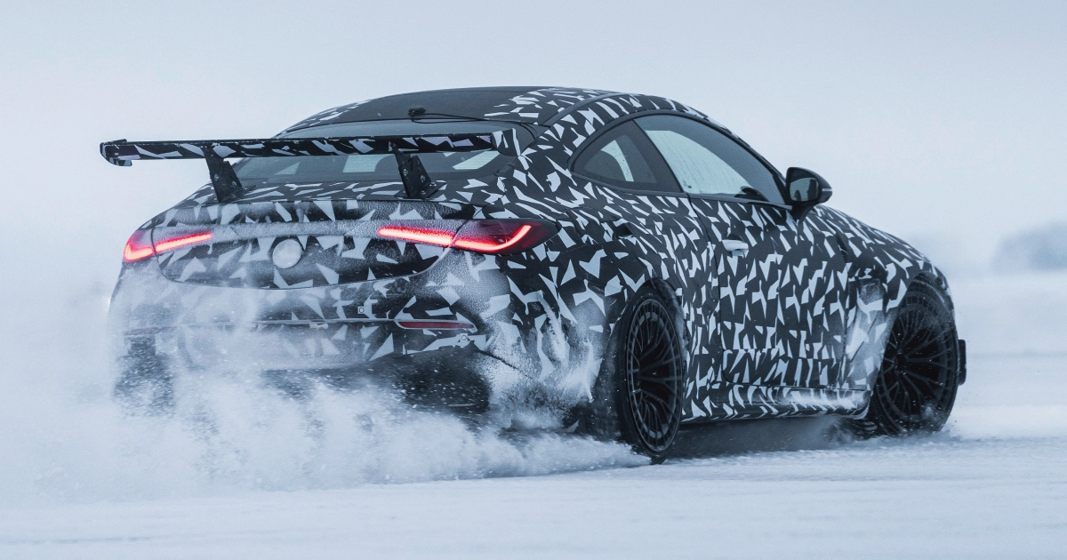 Magia d'inverno di Mercedes-AMG: test su piste innevate