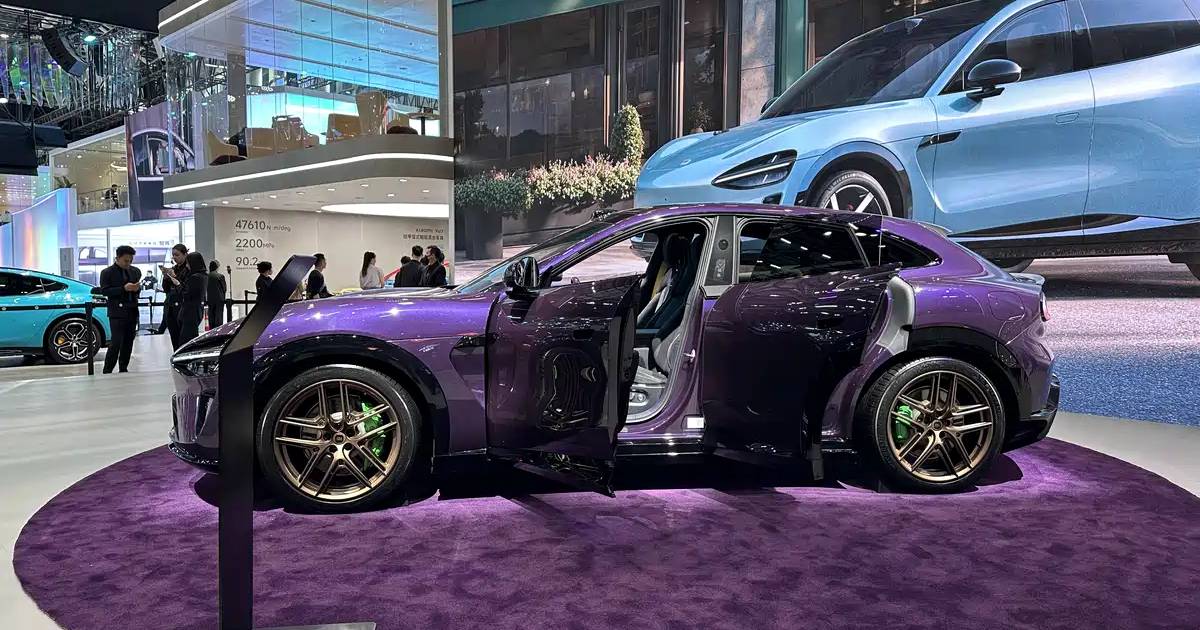 YU7 Max con rivestimento innovativo Purple Crystal